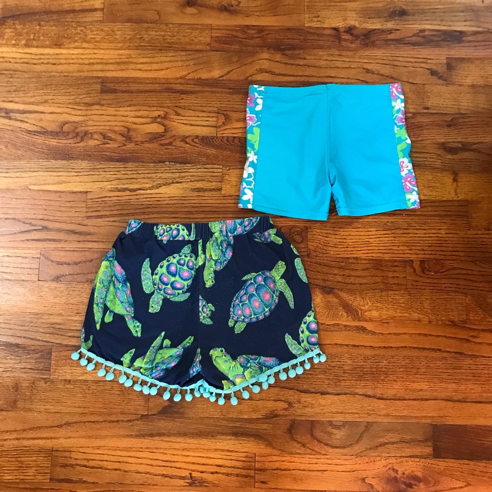 Dressy Casual Shorts Bundle
Simply Southern Tassels Turtles
Athletic Bike Floral